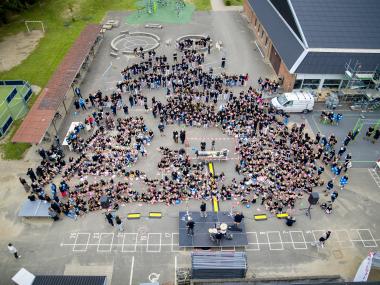 Sådan så Hældagerskolens 50 års jubilæum ud fra luften